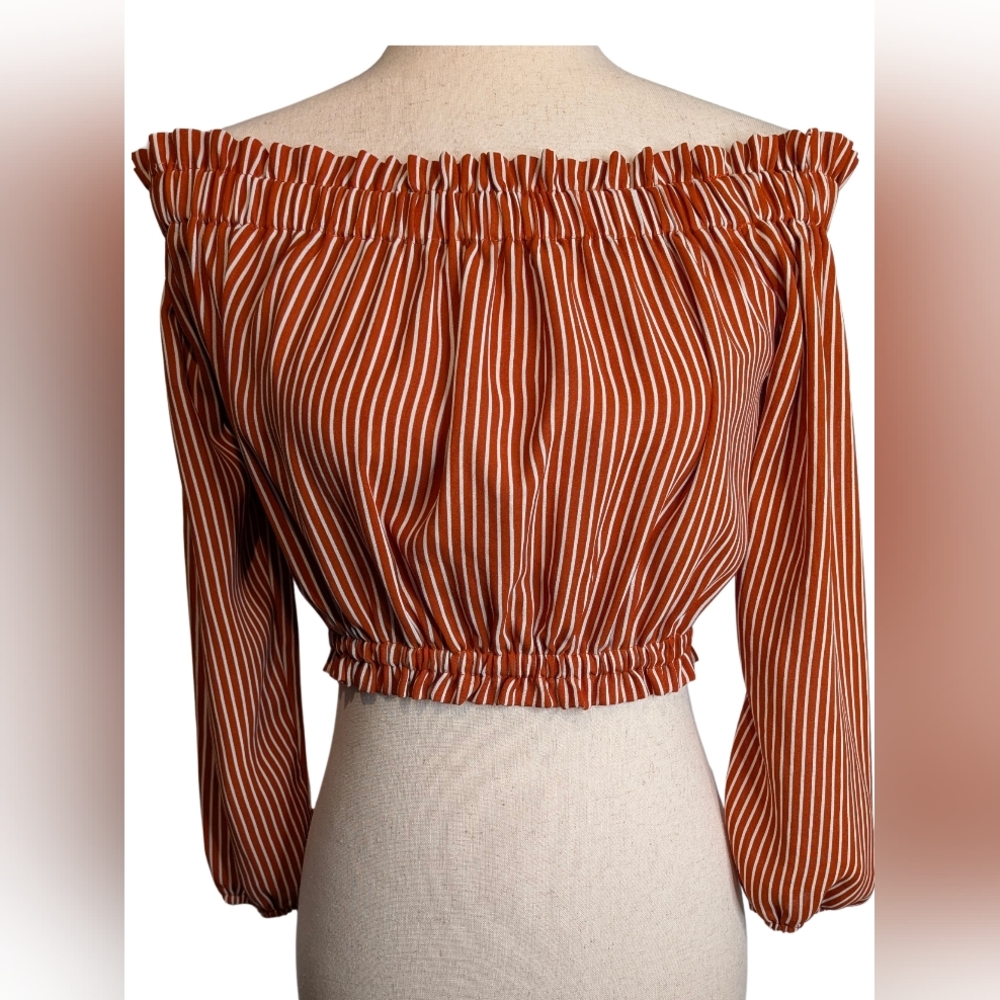 Paper Moon Stripe Crop Off-Shoulder Top. Size Small